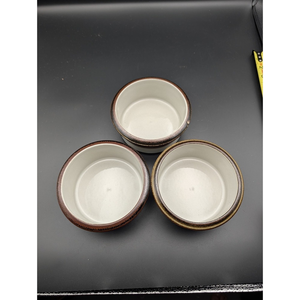 Vintage Arabia Finland Ruska Pattern 5.5 ROUND SERVING BOWL